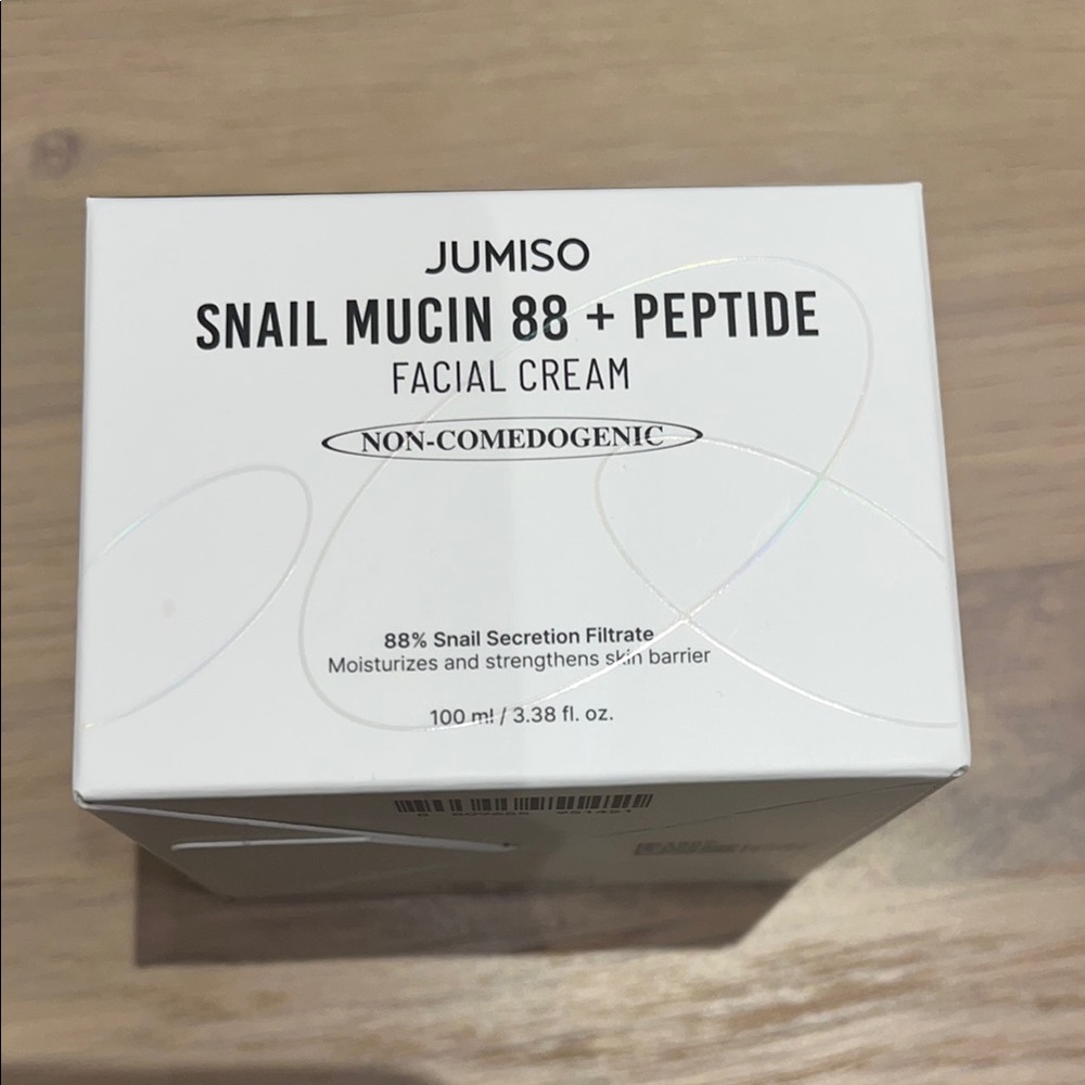 Jumiso Snail Mucin 88 + Peptide Facial Cream